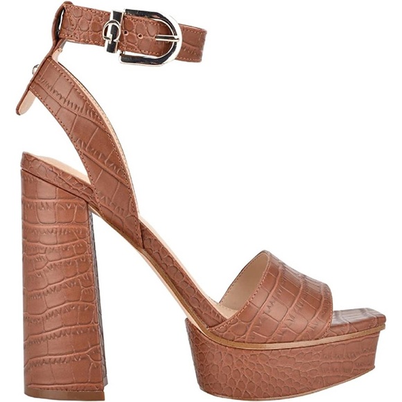 New GUESS Rippa Women's Pump SZ 9.5 - Picture 2 of 7